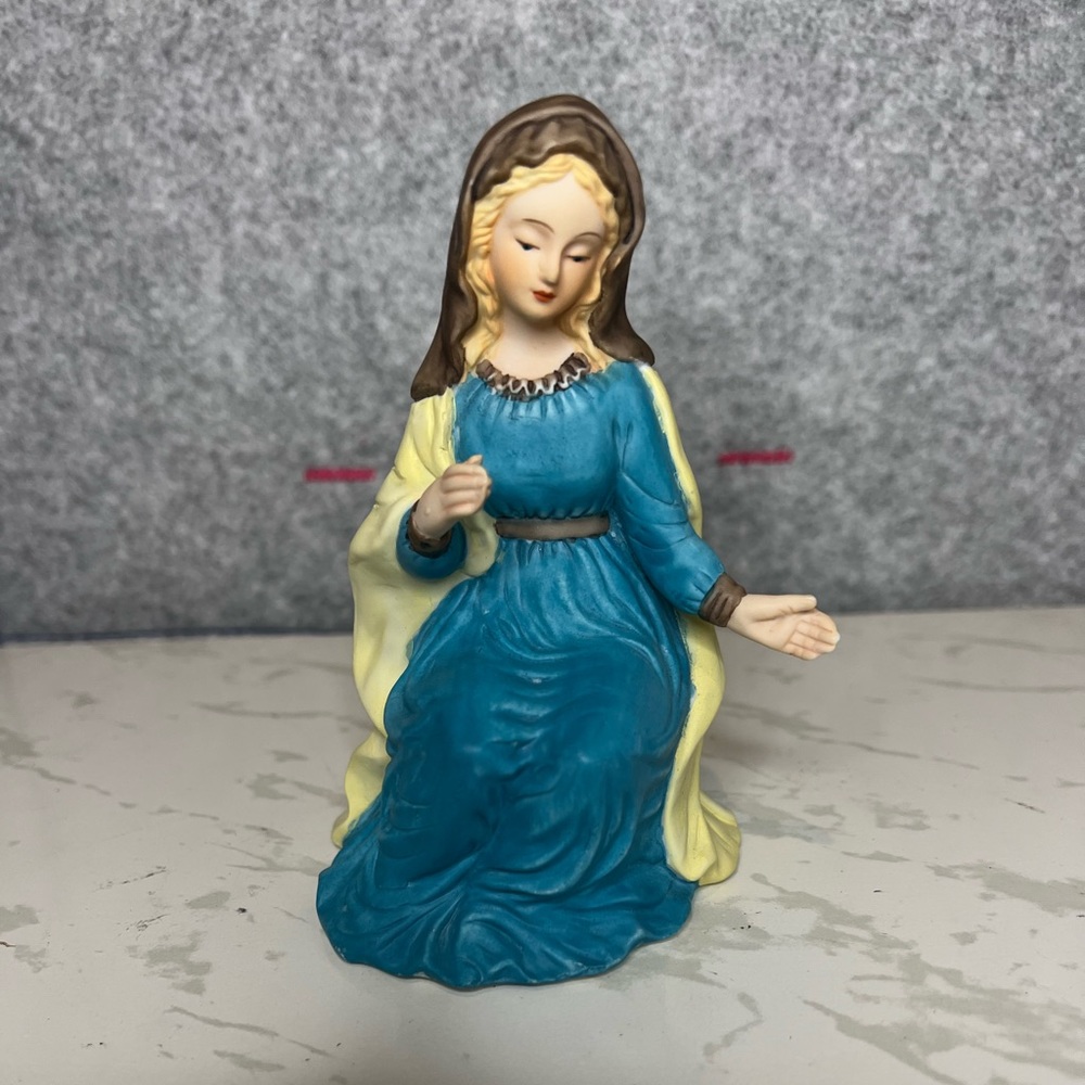 Vtg 1994 Kirkland Traditions 75177 Porcelain Replacement Mary Figure EUC
